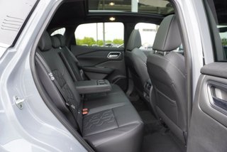Nissan Qashqai Tekna 1.5 VC-T e-POWER UPE=48500 Euro  ** - bilder 7