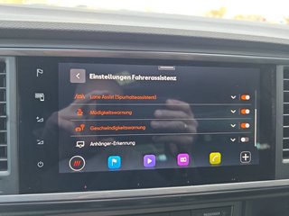 CUPRA Ateca 1,5TSI DSG 5*J.Gar/AHK/Leder/Pano/Navi/el.Klappe ** - bilder 36