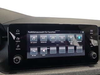 Skoda Kamiq Selection 1,0TSI DSG AHK/Kamera/LED/Kessy/Winterp.  ** - bilder 26