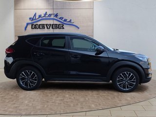 Hyundai TUCSON 1.6 132PS 18*Alu/Navi/Sitzhz/Kamera - bilder 1