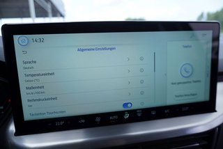 Ford Focus Titanium X 1,0 125PS LED/Navi/Kamera/Keyless    ** - bilder 38