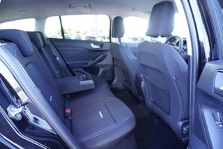 Ford Focus Active X 1,5 115PS aAHK/Navi/Kamera/Winterp.   ** - bilder 7