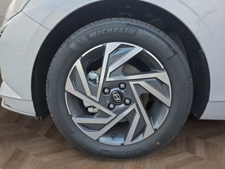 Hyundai i20 1.0 T-GDI Navi/Kamera/LED/Winterp.  ** - foto 11