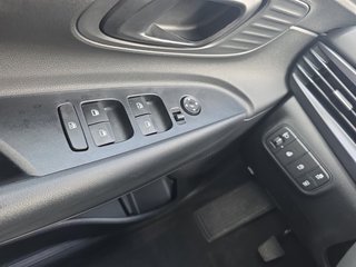 Hyundai i20 1.0 T-GDI Navi/Kamera/LED/Winterp.  ** - foto 24