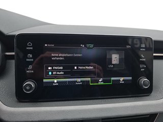 Skoda Kamiq Selection 1,0TSI DSG ACC/Kamera/Kessy/el.Klappe  ** - bilder 25