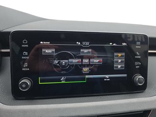 Skoda Kamiq Selection 1,0TSI DSG ACC/Kamera/Kessy/el.Klappe  ** - bilder 44