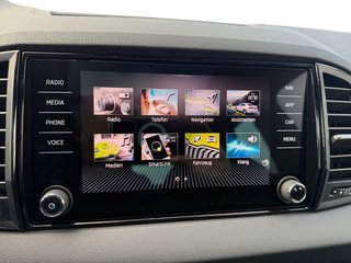 Skoda Karoq Sportline 1,5TSI DSG 4*J.Gar/Pano/aAHK/Matrix/Navi    ** - bilder 40