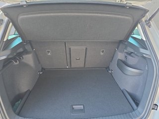 Skoda Karoq 1,5TSI DSG 4*J.Gar/aAHK/Kamera/Kessy/Winterp.  ** - foto 11