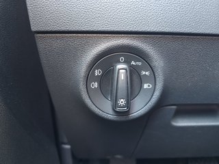 Skoda Karoq 1,5TSI DSG 4*J.Gar/aAHK/Kamera/Kessy/Winterp.  ** - foto 16