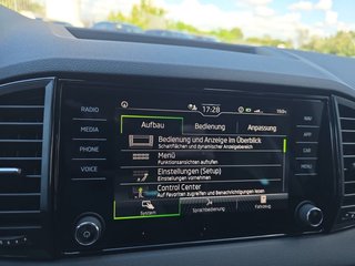 Skoda Karoq 1,5TSI DSG 4*J.Gar/aAHK/Kamera/Kessy/Winterp.  ** - foto 40