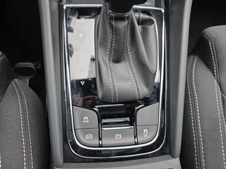 Skoda Karoq Sportline 1,5TSI DSG 4*J.Gar/Pano/aAHK/Matrix/Navi - foto 24