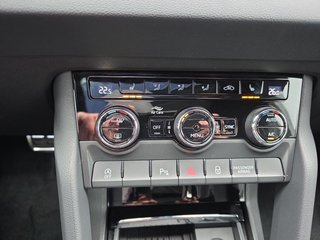 Skoda Karoq Sportline 1,5TSI DSG 4*J.Gar/Pano/aAHK/Matrix/Navi - foto 25