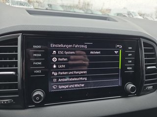 Skoda Karoq Sportline 1,5TSI DSG 4*J.Gar/Pano/aAHK/Matrix/Navi - foto 37