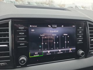 Skoda Karoq Sportline 1,5TSI DSG 4*J.Gar/Pano/aAHK/Matrix/Navi - foto 45