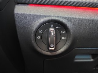 Skoda Kamiq Monte Carlo 1,5TSI DSG 4*J.Gar/AHK/18*Alu/el.Klappe  ** - bilder 20