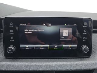 Skoda Kamiq 1,5TSI DSG 17*Alu/el.Klappe/Kamera/LED/Kessy/Winterp.  ** - bilder 20