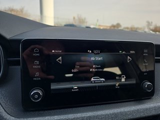 Skoda Kamiq Selection 1,0TSI DSG AHK/Kamera/LED/Kessy/Winterp. - foto 32