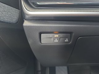Skoda Superb Combi 2,0TDI DSG Navi/DCC/ACC/Kamera/Sitzhz.   ** - foto 14