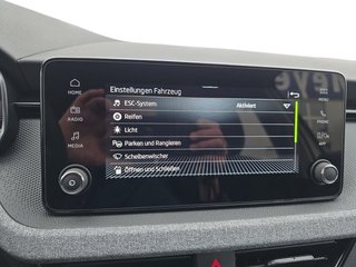 Skoda Kamiq Selection 1,5TSI DSG AHK/Kamera/LED/Kessy/Winterp.  ** - bilder 33