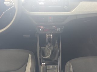 Skoda Kamiq Selection 1,0TSI DSG Kessy/Kamera/Temp/2-Z.Klimaaut.  ** - foto 6