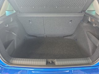 Skoda Kamiq Selection 1,0TSI DSG Kessy/Kamera/Temp/2-Z.Klimaaut.  ** - foto 11