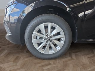 Skoda Kamiq Selection 1,0TSI 115PS Kessy/Kamera/Temp/2-Z.Klimaaut.  ** - bilder 9
