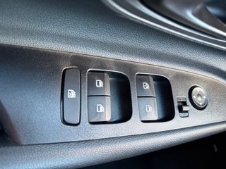 Hyundai i20 1.0 T-GDI Navi/Kamera/LED/Winterp.  ** - bilder 18