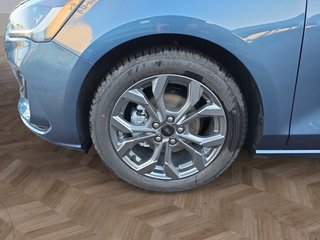 Ford Focus ST-Line X 1.0 155PS Aut.aAHK/Winterp/Navi/Kamera  ** - foto 9