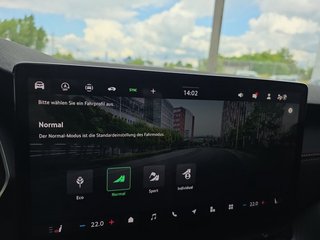 Skoda Octavia 2.0TSI RS 19*Alu/AHK/Navi/Matrix/ACC/el.Klappe  ** - bilder 42