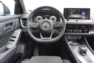 Nissan Qashqai 1,3 DIG-T Xtronic Navi/Head-Up/LED/el.Klappe  ** - foto 13