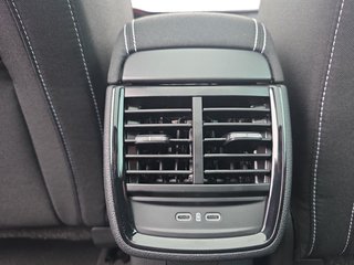 Skoda Kamiq Monte Carlo 1,5TSI DSG AHK/Matrix/Kessy/Winterp.  ** - foto 15