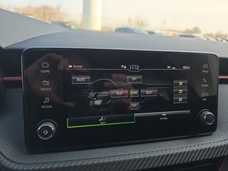 Skoda Kamiq Monte Carlo 1,5TSI DSG Matrix/Kamera/ACC/Kessy/el.Klappe  ** - foto 42