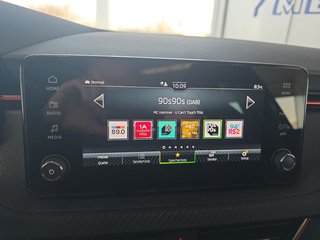 Skoda Kamiq Monte Carlo 1,5TSI DSG Matrix/Kamera/ACC/Kessy/el.Klappe  ** - foto 23