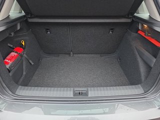 Skoda Kamiq Selection 1,5TSI Kamera/LED/Kessy/Winterp.  ** - bilder 11