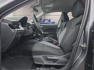 Skoda Kamiq Selection 1,5TSI Kamera/LED/Kessy/Winterp.  ** - bilder 4