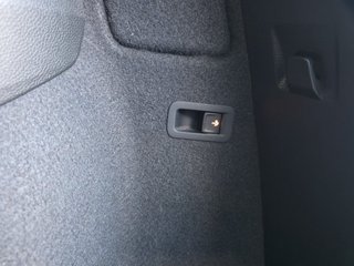 Skoda Karoq Style 1,5TSI AHK/Navi/LED/Standheizung - bilder 15