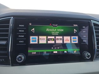 Skoda Karoq Style 1,5TSI AHK/Navi/LED/Standheizung - bilder 22