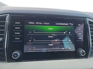 Skoda Karoq Style 1,5TSI AHK/Navi/LED/Standheizung - bilder 41