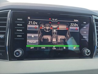 Skoda Karoq Style 1,5TSI AHK/Navi/LED/Standheizung - bilder 42