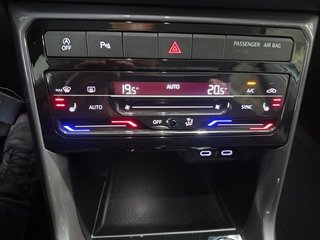 Volkswagen T-Cross Style 1,0TSI 110PS 17*Alu/AHK/LED/Sitzhz. - bilder 16