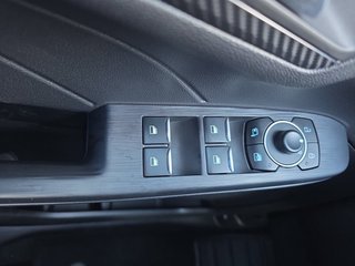 Ford Kuga ST-Line 1,5 186PS Aut.5*J.Gar/LED/Navi/Winterp. - bilder 18