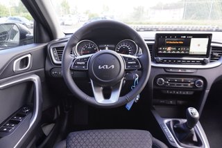 Kia Ceed 1,5 T-GDI 16*Alu/Navi/Kamera/Winterp/Temp.  ** - bilder 12