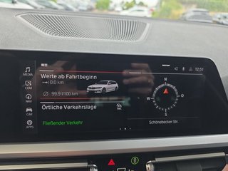 BMW 330d Sport Line Pano/Navi/LED/el.Klappe/Keyless - bilder 23