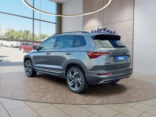 Skoda Karoq Sportline 2,0TDI DSG 4x4 aAHK/Pano/4*J.Gar/Matrix/Navi   ** - bilder 3