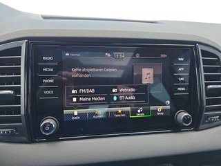 Skoda Karoq Sportline 2,0TDI DSG 4x4 aAHK/Pano/4*J.Gar/Matrix/Navi   ** - bilder 27