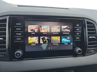 Skoda Karoq Sportline 2,0TDI DSG 4x4 aAHK/Pano/4*J.Gar/Matrix/Navi   ** - bilder 40