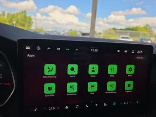 Skoda Octavia 2.0TSI RS 19*Alu/AHK/Navi/Matrix/ACC/el.Klappe  ** - bilder 28