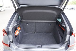 Skoda Kamiq Monte Carlo 1,5TSI DSG aAHK/Matrix/el.Klappe/Kessy  ** - bilder 7