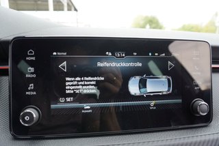 Skoda Kamiq Monte Carlo 1,5TSI DSG aAHK/Matrix/el.Klappe/Kessy  ** - bilder 42