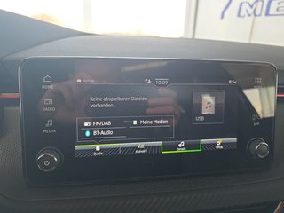 Skoda Kamiq Monte Carlo 1,5TSI DSG Matrix/Kamera/ACC/Kessy/el.Klappe  ** - foto 23